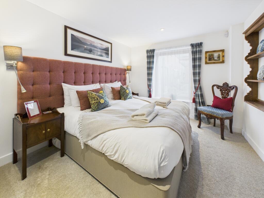 CAM03185G0-PR0119-STILL021