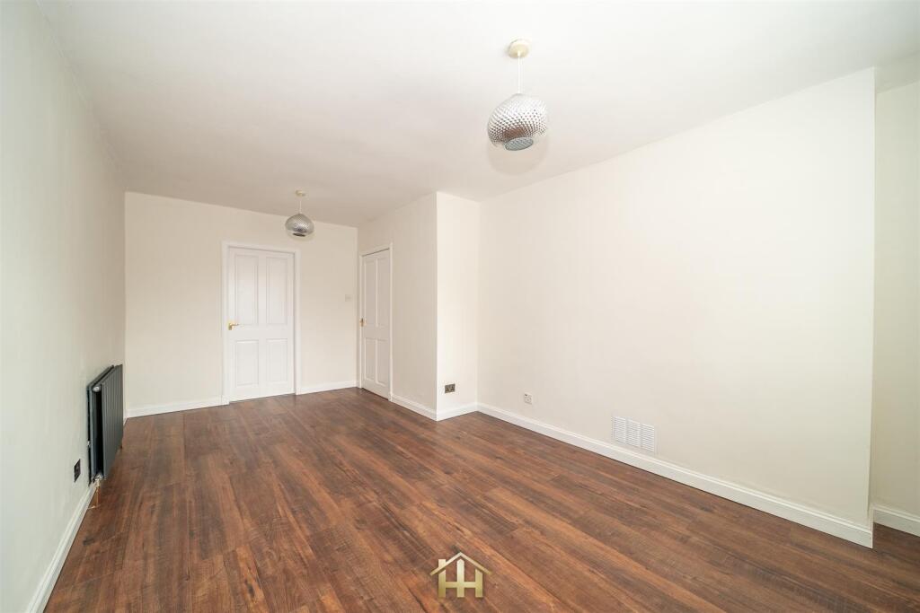 50gl mclean street 290725 EDIT (18 of 39).jpg