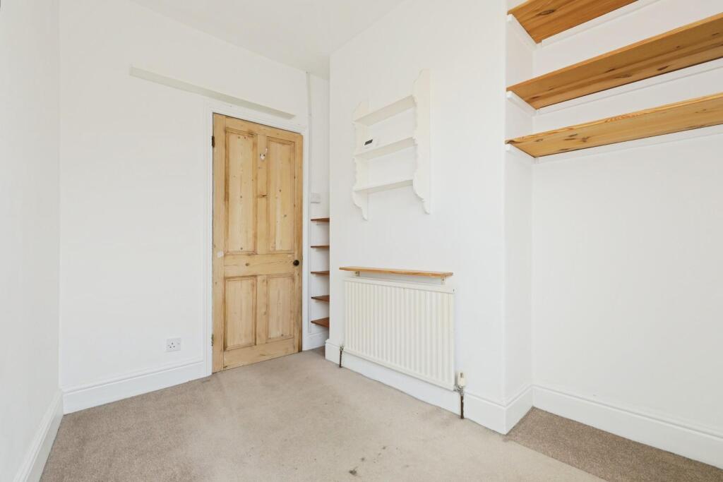 BEDROOM NO.2