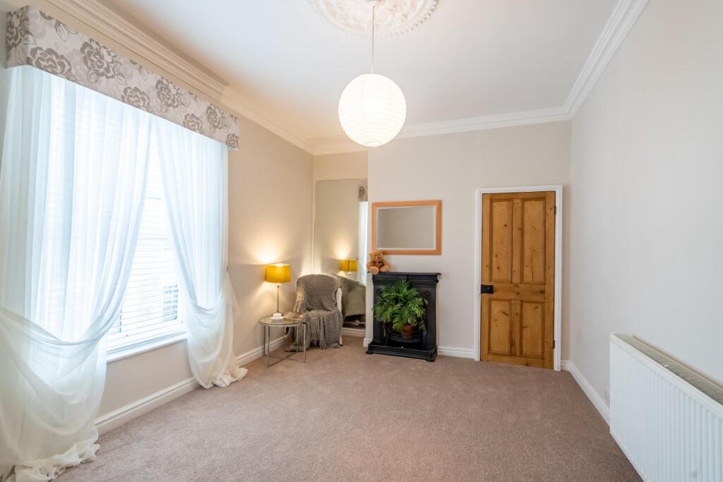 cleveland street-34.jpg