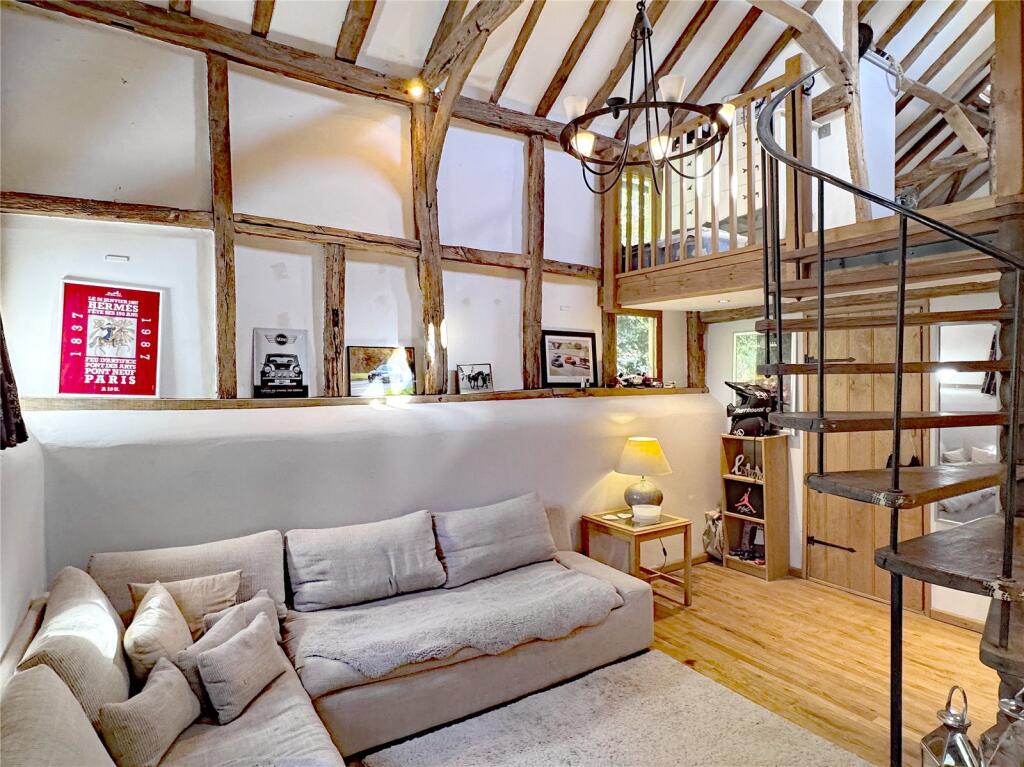 2nd Sitting Room