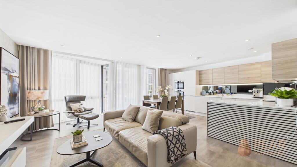 Kitchen/Living Area