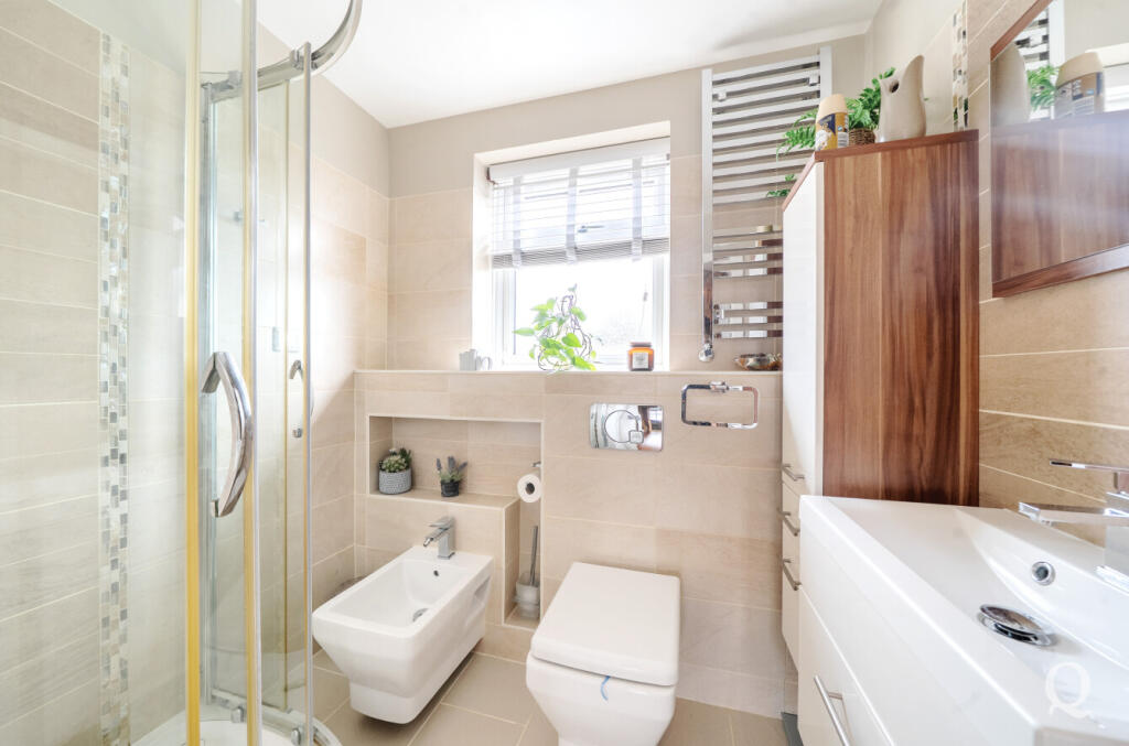 d72b3854-9030-44e...