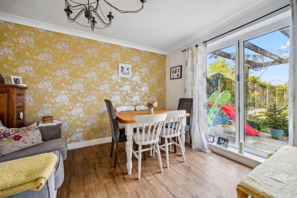 Dining Room.jpg
