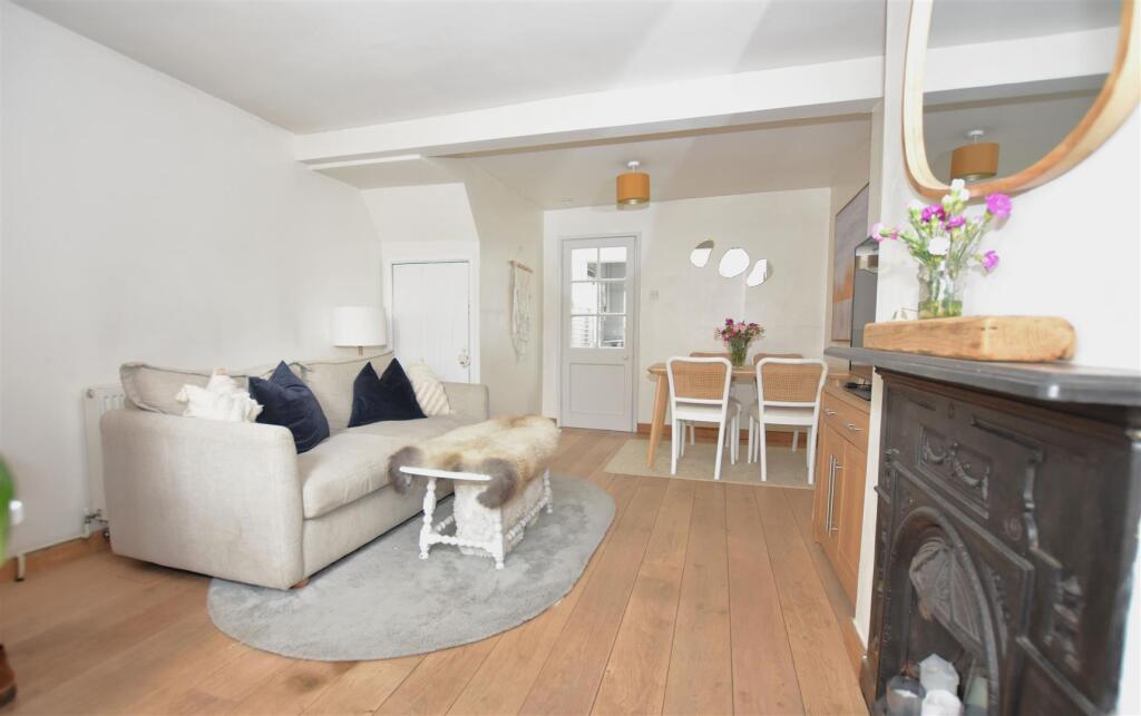 Open Plan Living Room III.JPG