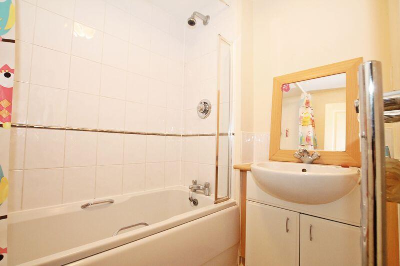 En-suite Bathroom