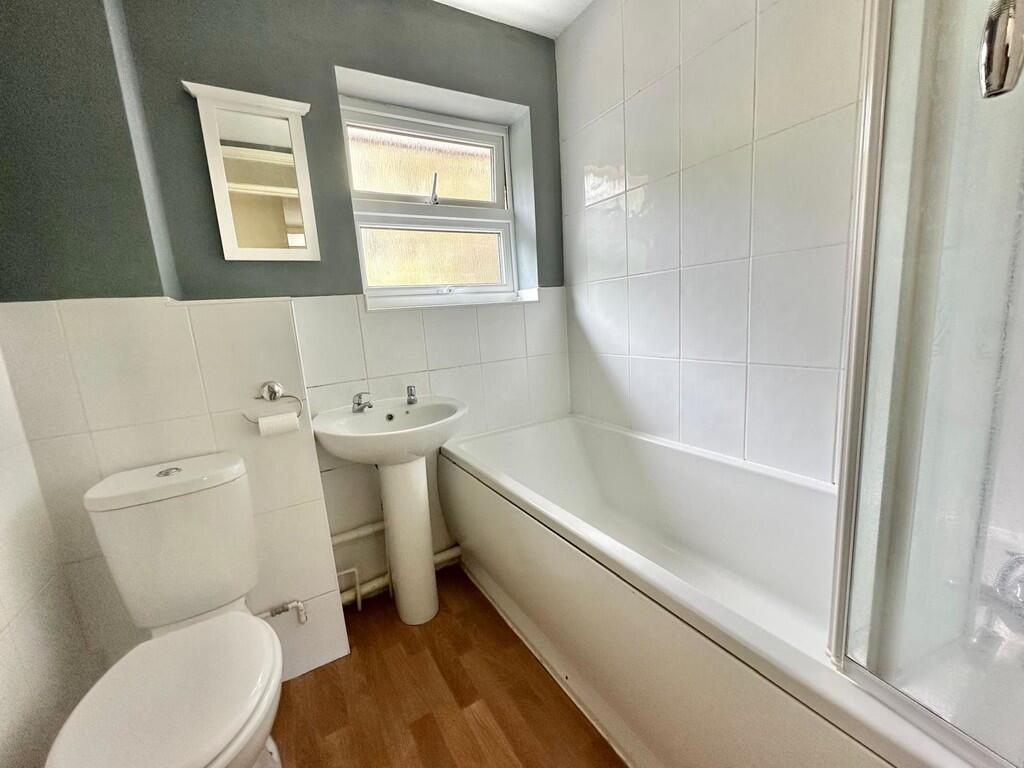 141f8abf-4c9a-480...