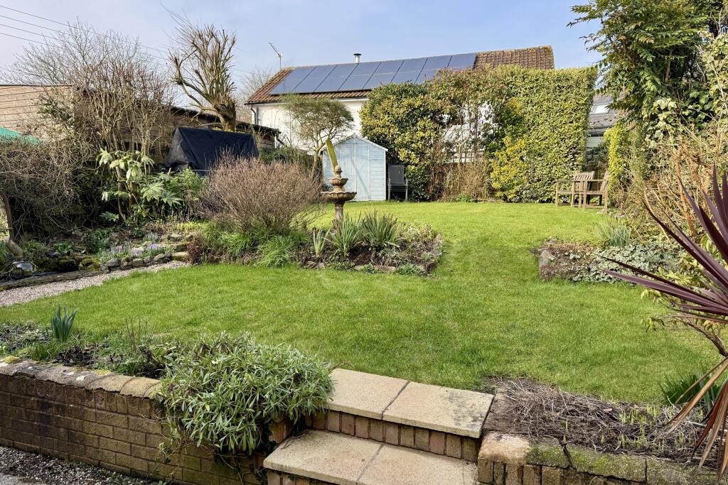 Rear Enclosed Garden