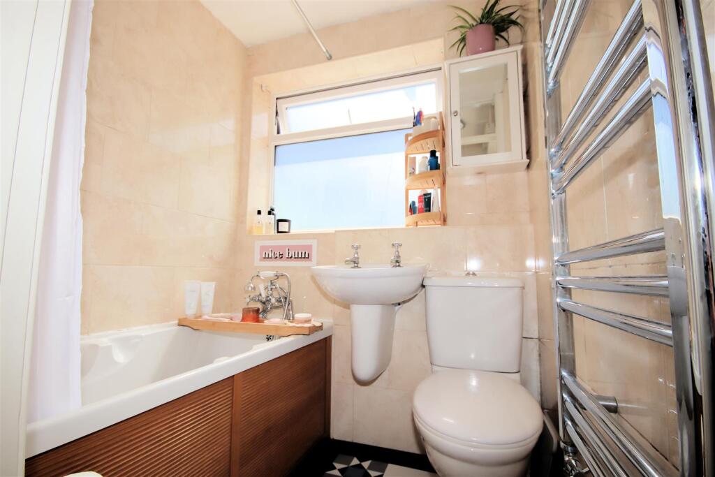 Ground Floor Family Bathroom