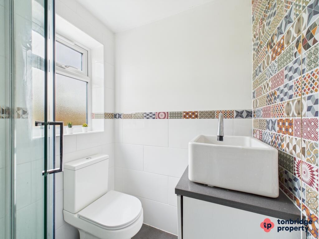 CAM03742G0-PR0020-STILL018