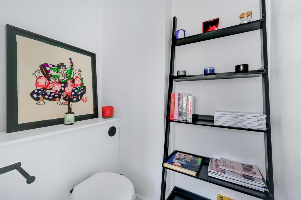 PALACE GATE, 10, 23-13_.jpg