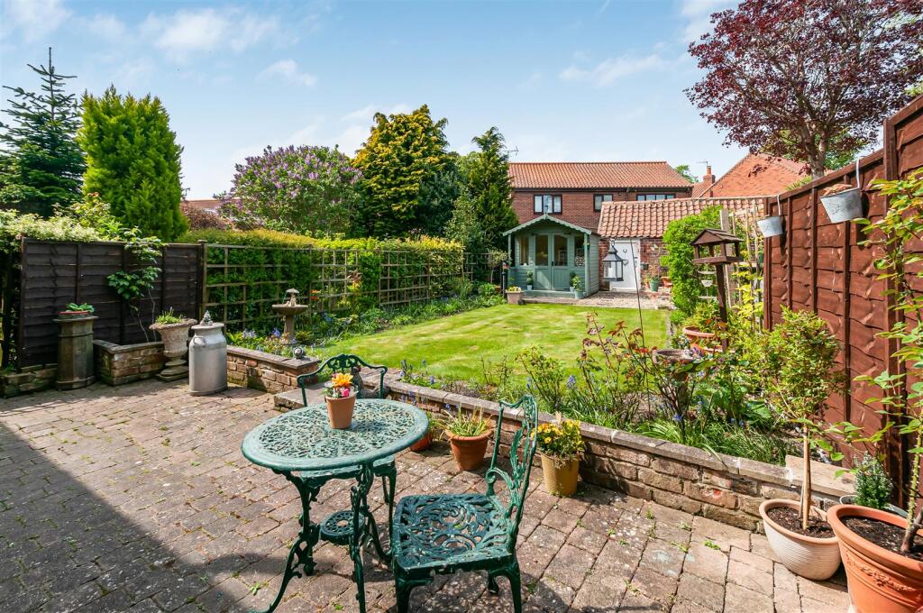 GARDEN
