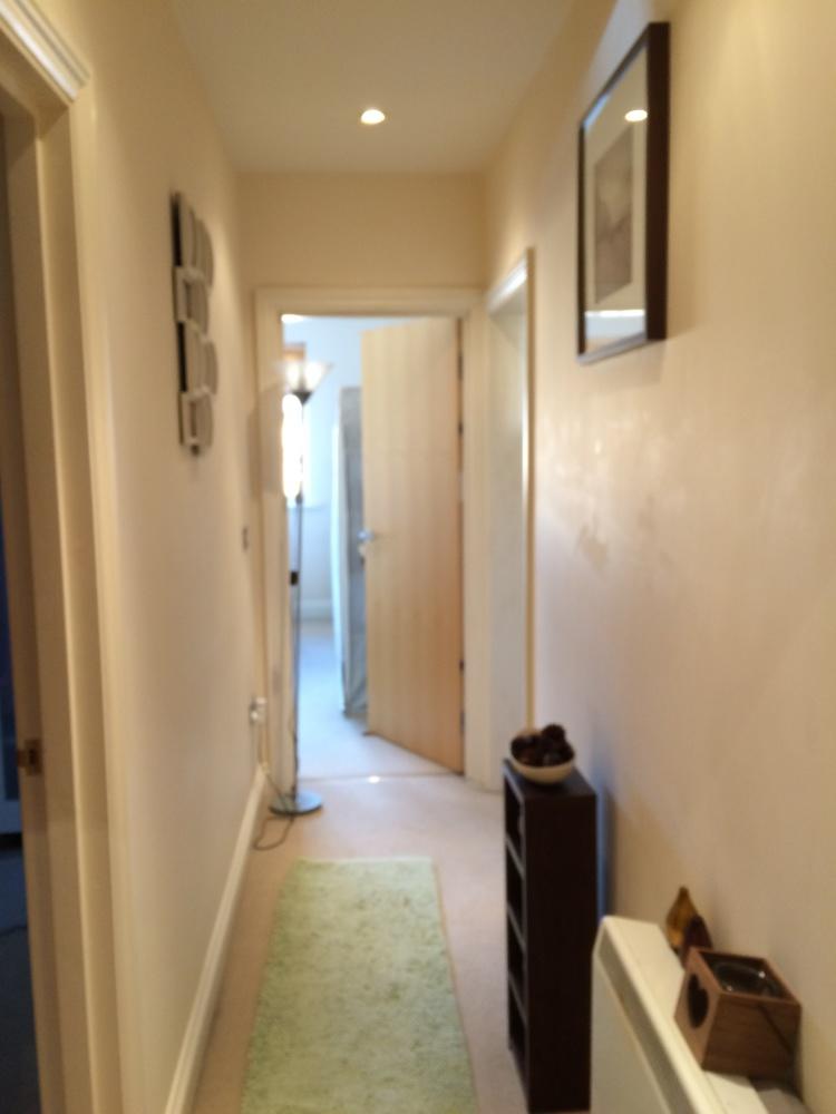 15_Hallway.jpg