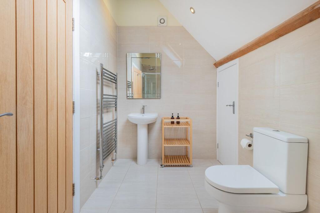 Bedroom One En-Suite