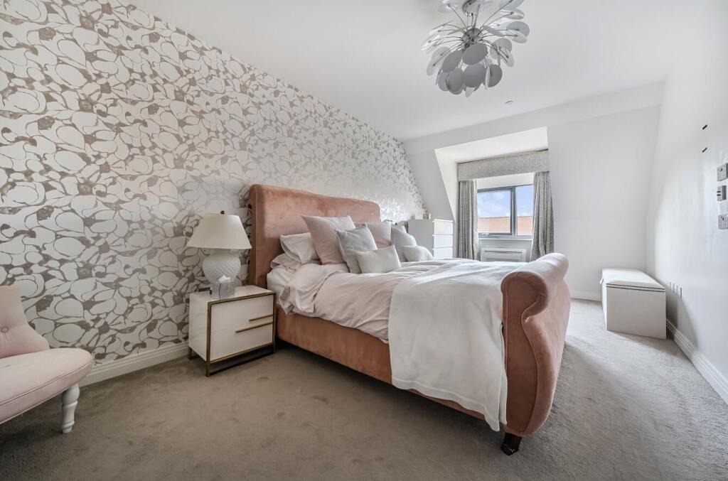 1357526-37-68cd2904c08ca-ARW .jpg