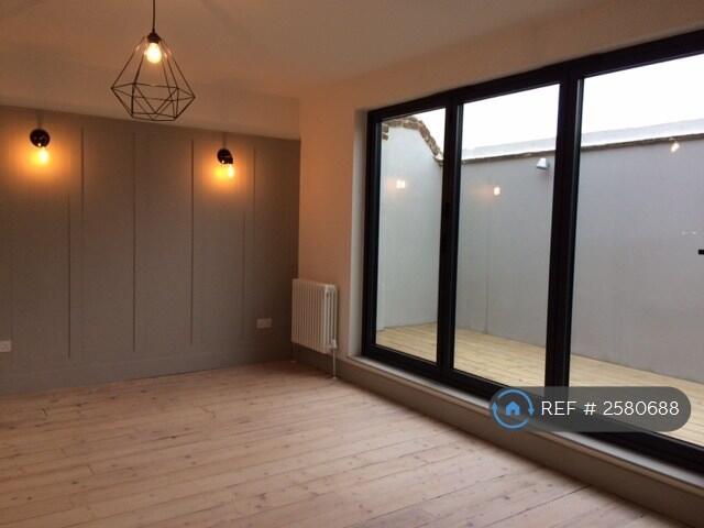 Living Area With Terrace - Unfurnished