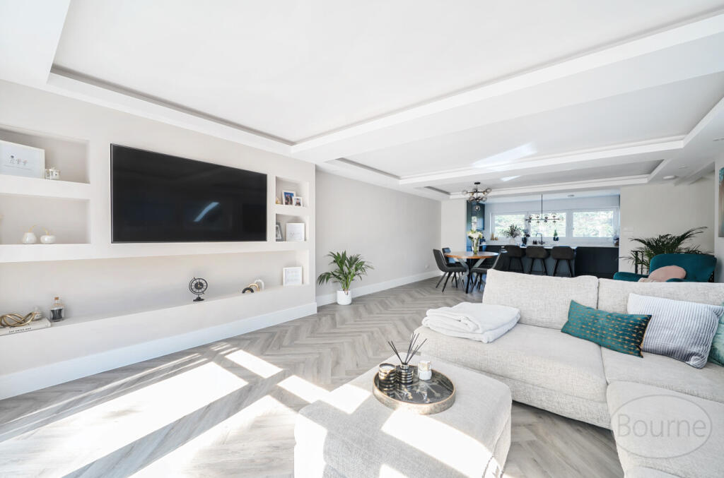 4d6821b3-aa76-444...