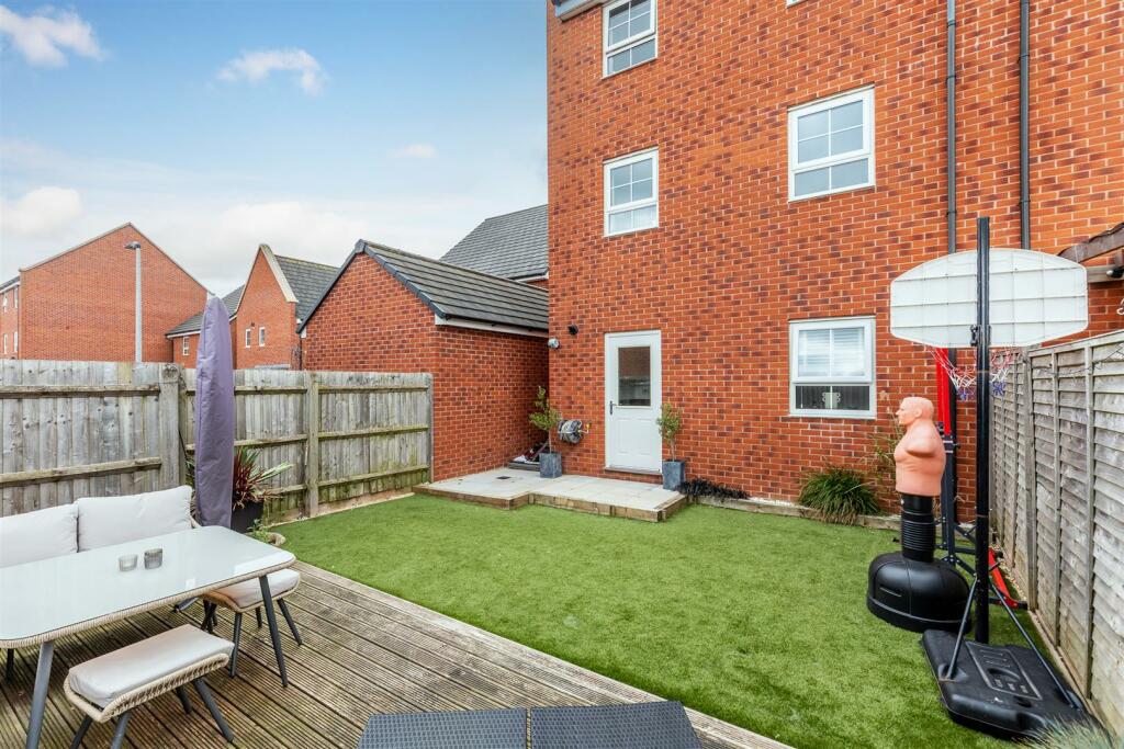 Long Leaze Road, Patchway Rear of Property.jpg