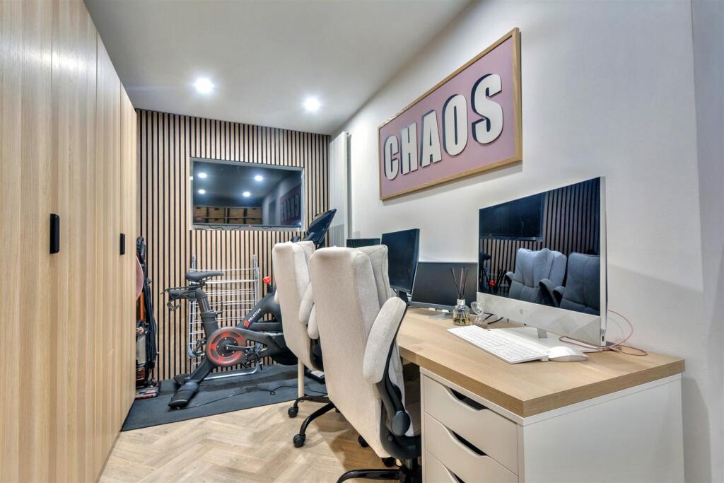 Office (2).jpeg