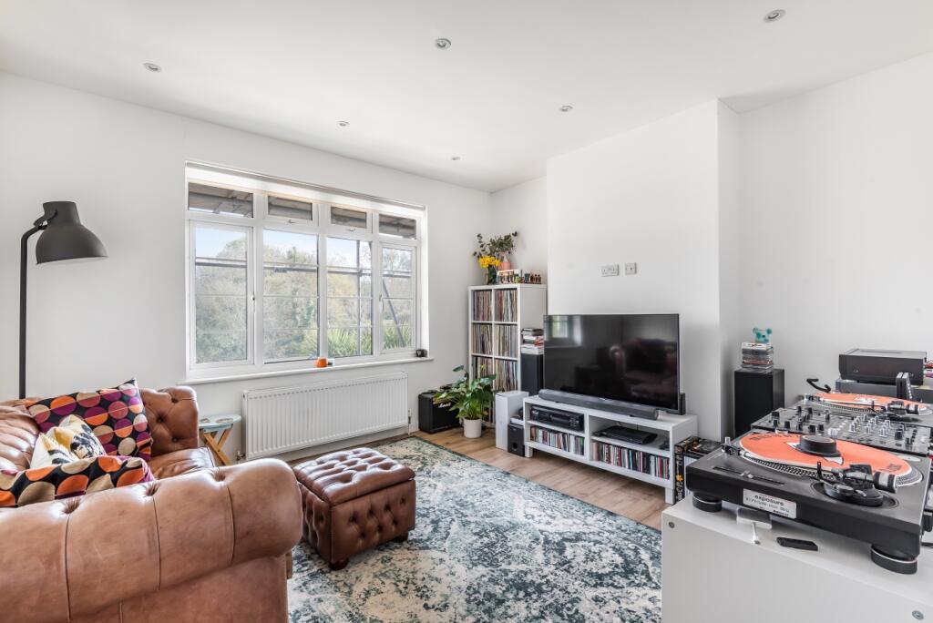 Living Room.jpeg