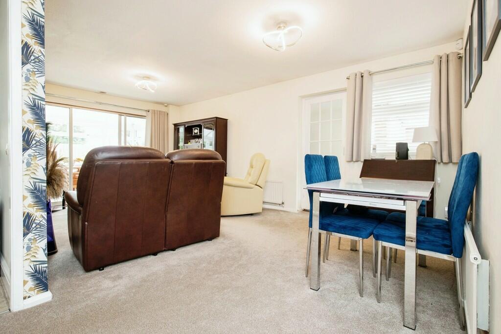 d7480f63-15 20The...