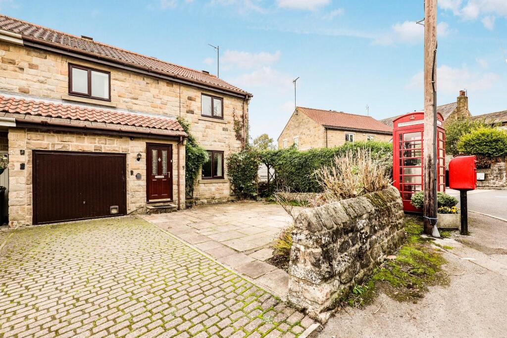 Town Street, Shaw Mills, Harrogate