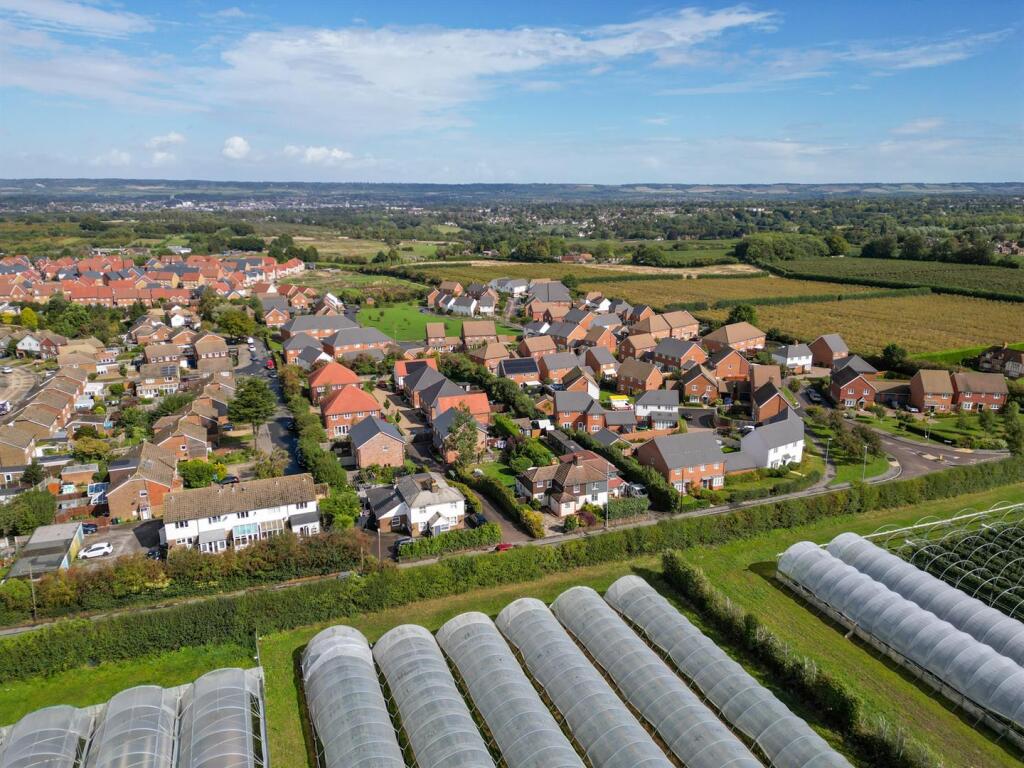 Crispin Cottage2.jpg