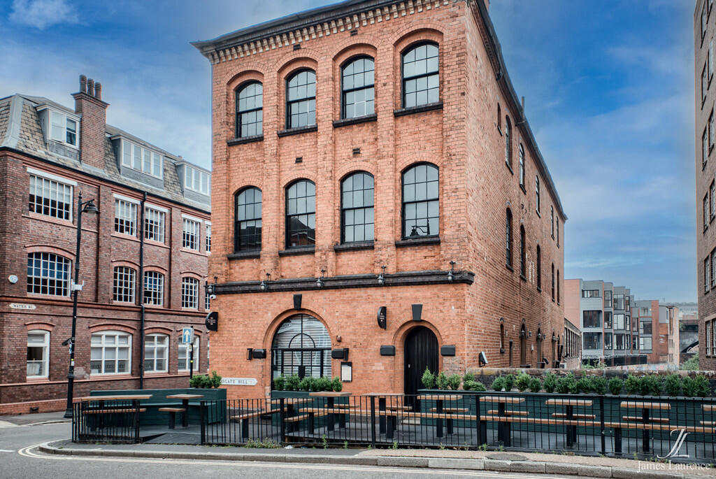 XH2A4912-HDR(3)-E...