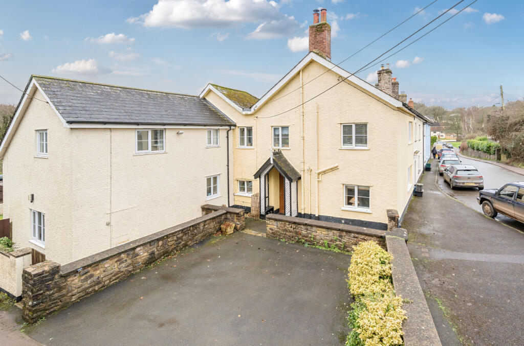 Bampton, Seddons