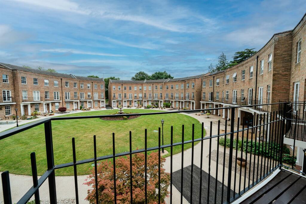 #116 - Holly Lodge-11.jpg