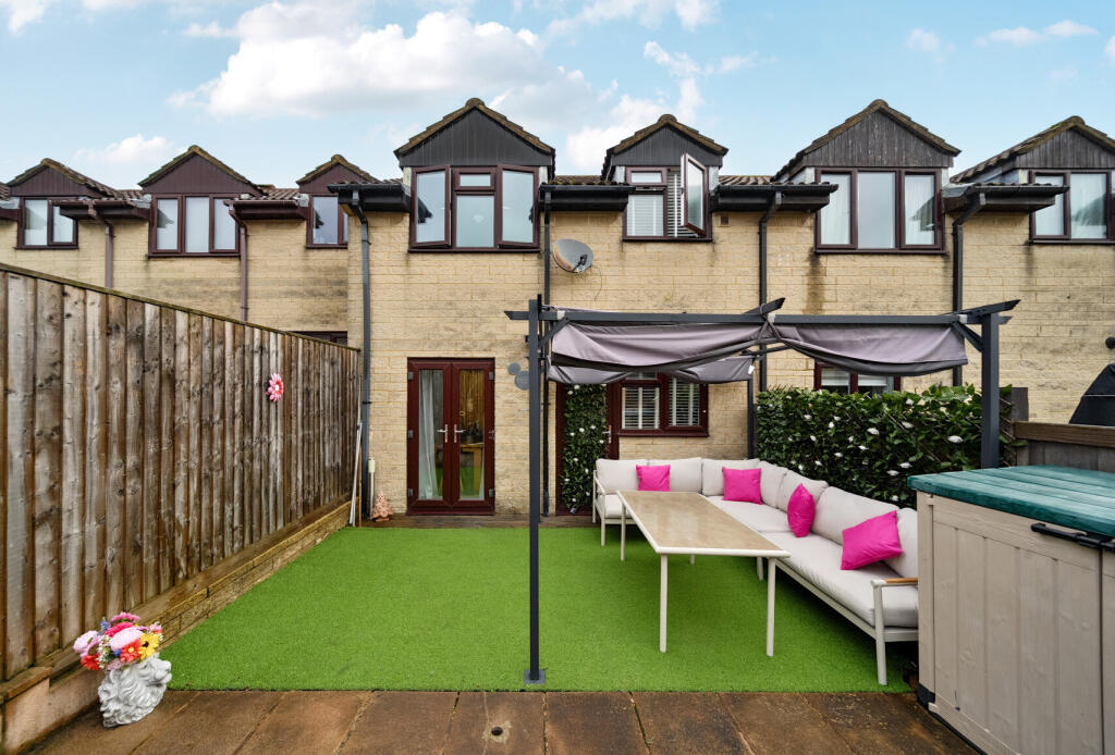 1366029-3-68f74d5...