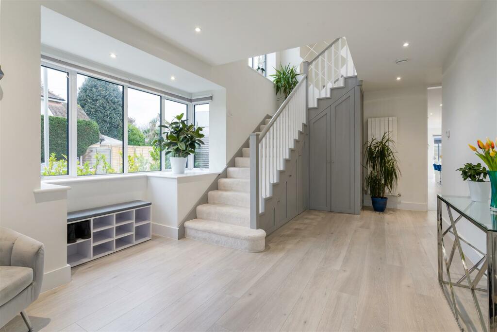 132A Sandbanks Road, fpz327738 - (8).jpg