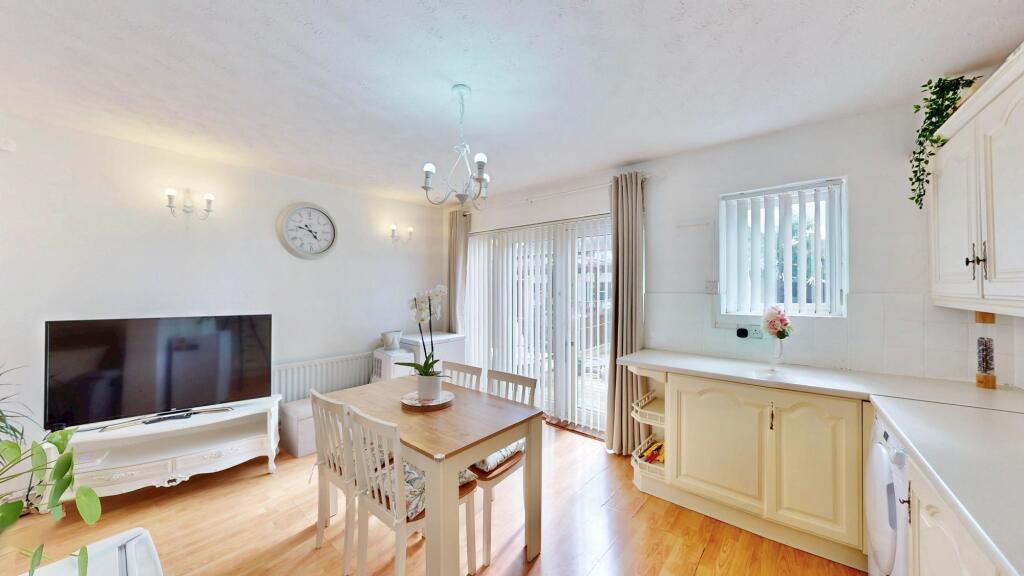 Open Plan Dining Room
