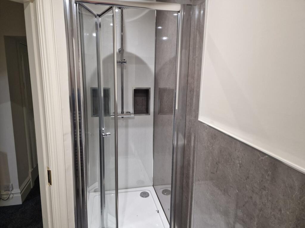 3 ellerslie 6
