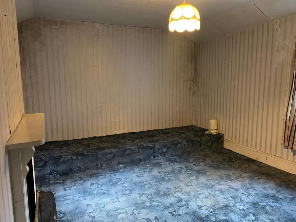 Picture No. 04