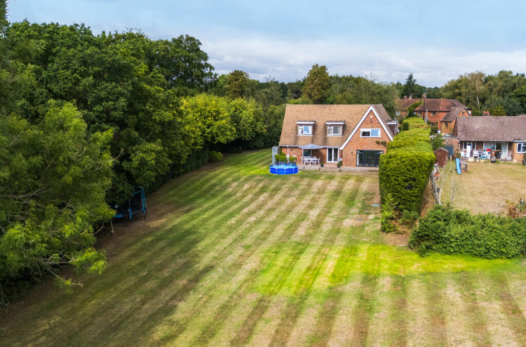 1331515-1-68923b5...