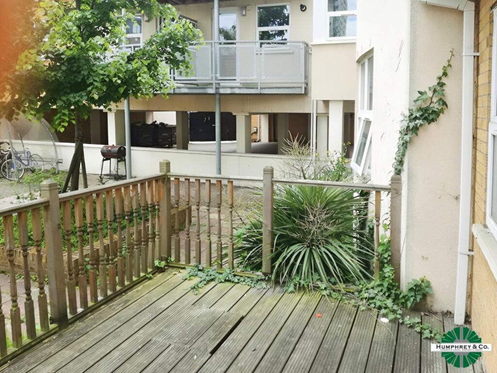 pbox-garden-325428.jpg