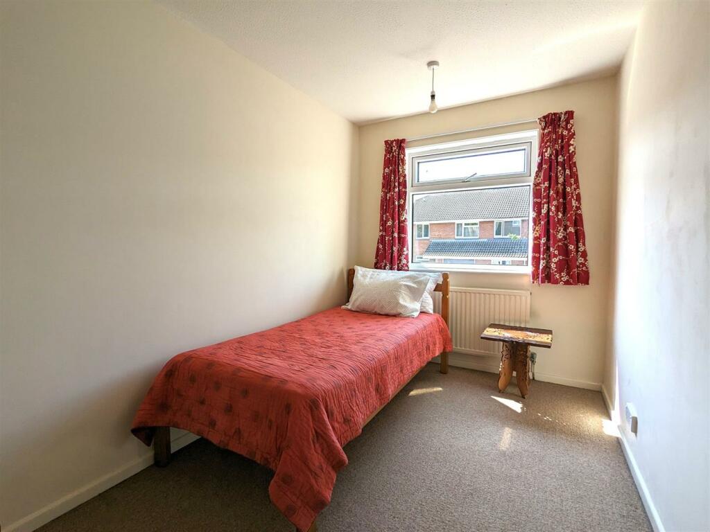 Bedroom 3.jpg