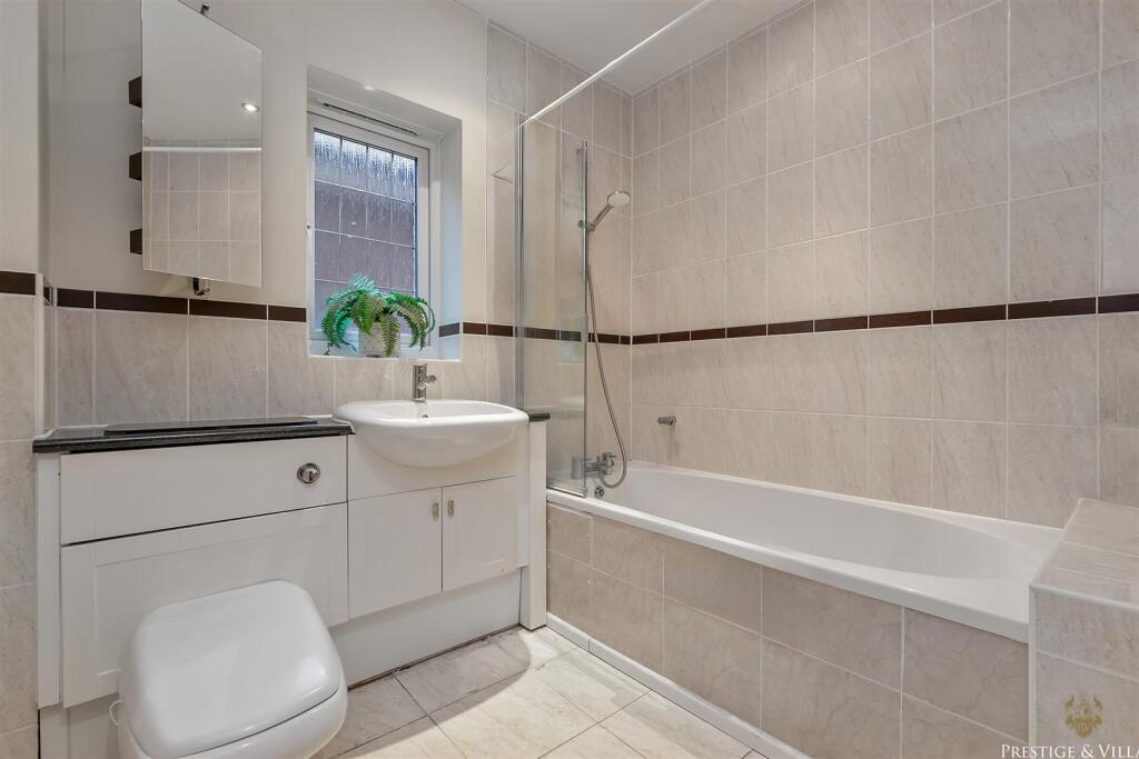 13FaunaClose-50 copy.jpg