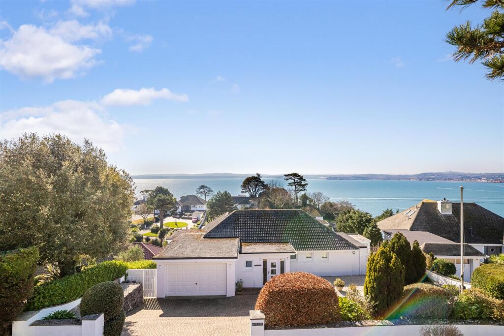 A01 - Rock Edge Rock End Avenue Torquay - 250304.j