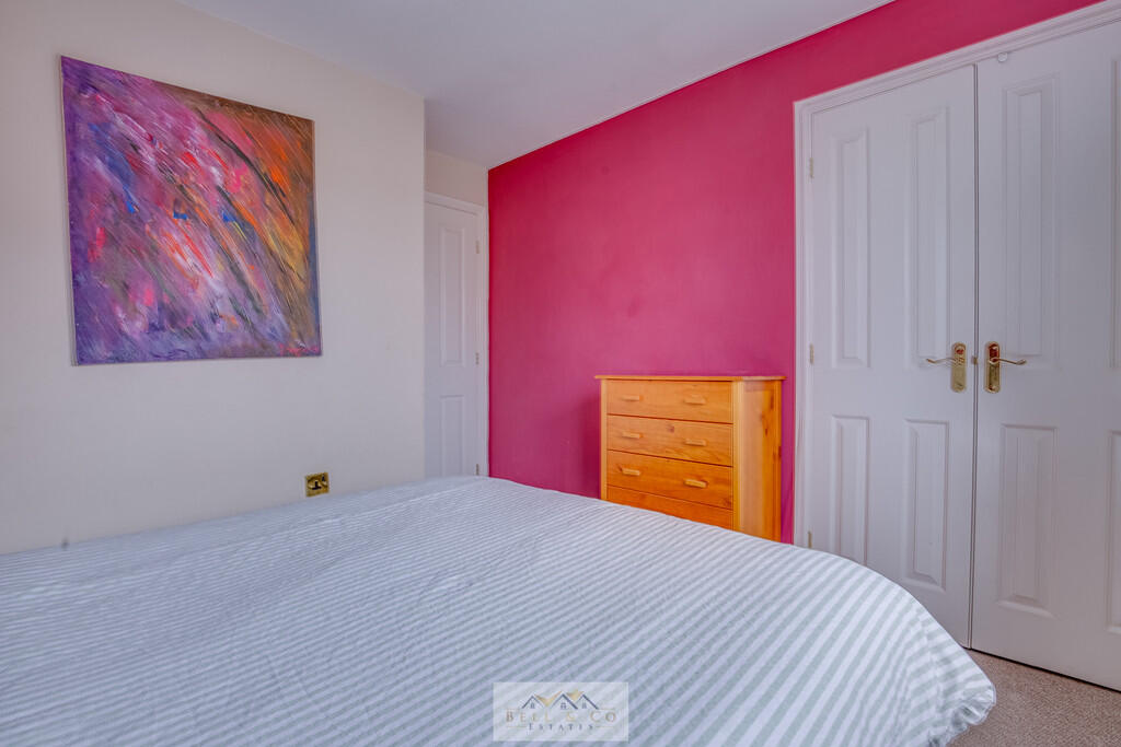 Bedroom 2.3