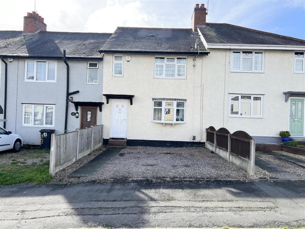 Highfield Crescent Halesowen 1.jpg