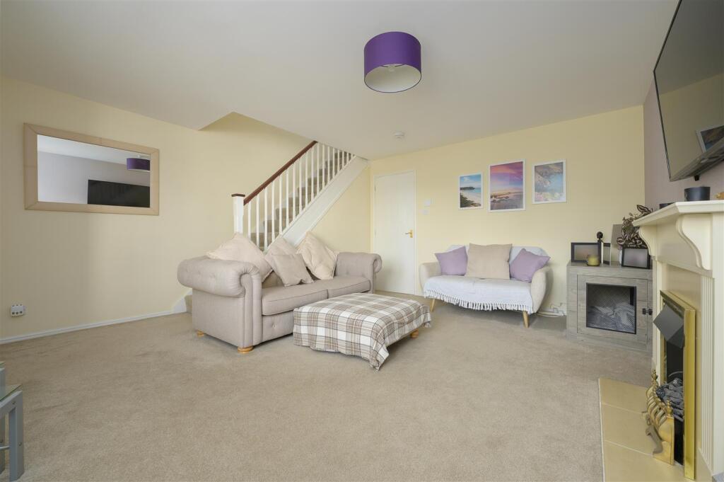 11 Teal Place 005.jpg
