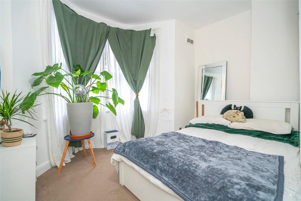 Bedroom A