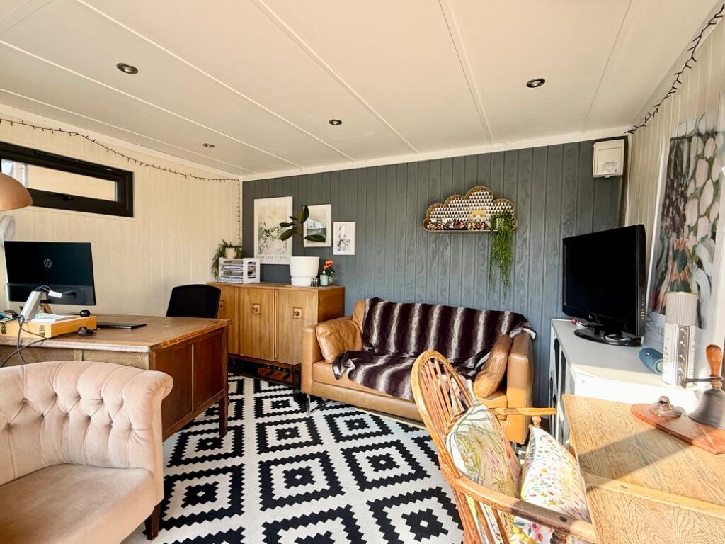 Garden Office 