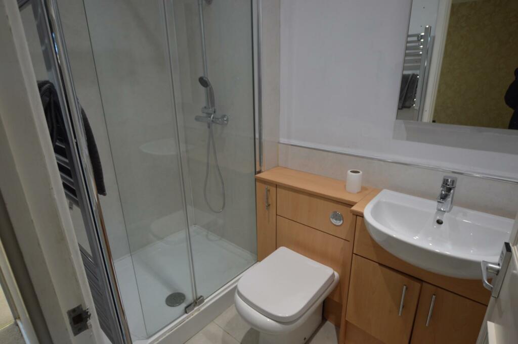 Shower Room.JPG