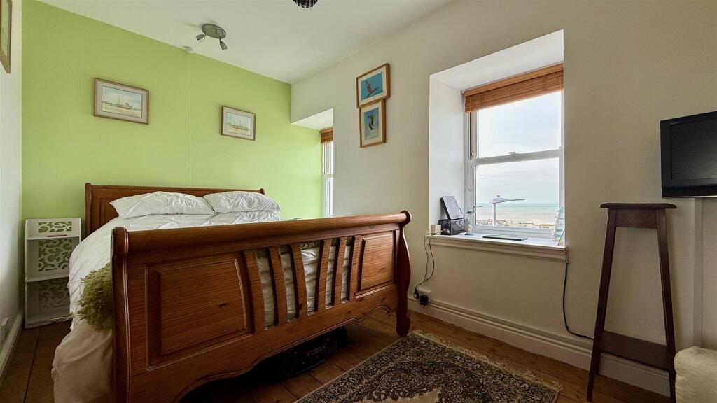 bed 1