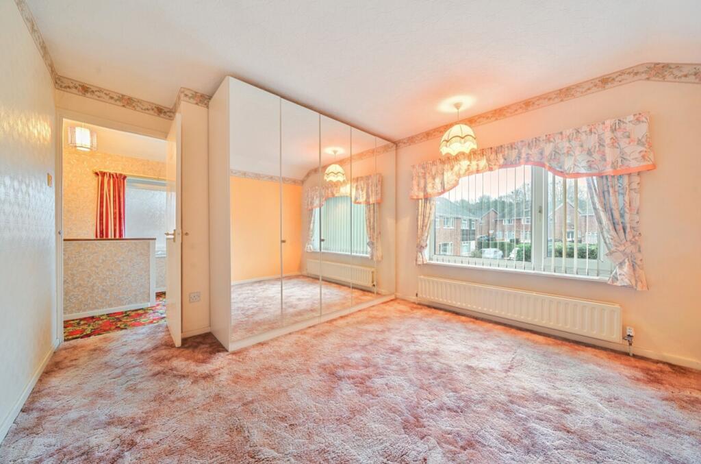 1387080-28-6938060766aa0-ARW-1