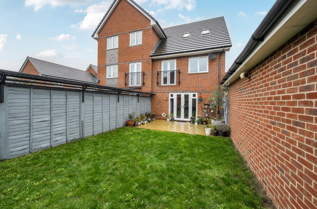 1376060-18-6911d1...