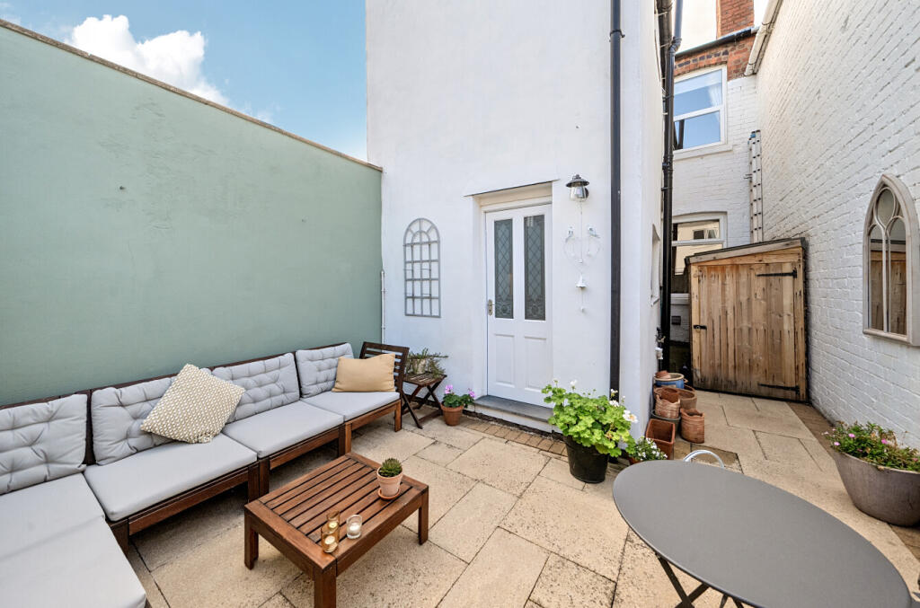 1354397-8-68c3f8c...